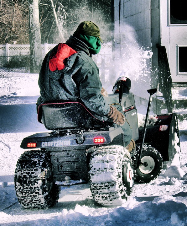 snöplog åkgräsklippare